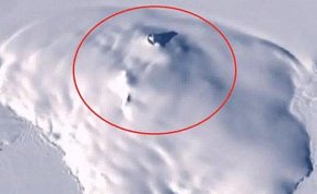 俄罗斯UFO猎人称卫星图片显示一外星飞船坠毁降落在南极洲